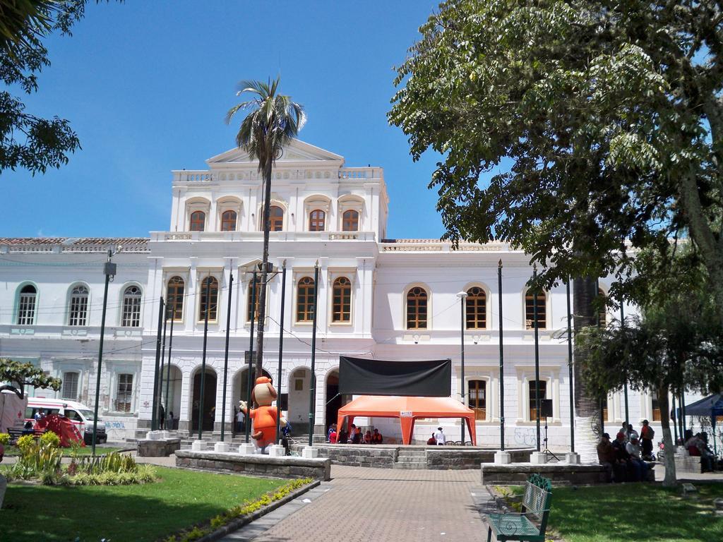 Las Garzas Alojamiento Hotel Ibarra Ngoại thất bức ảnh